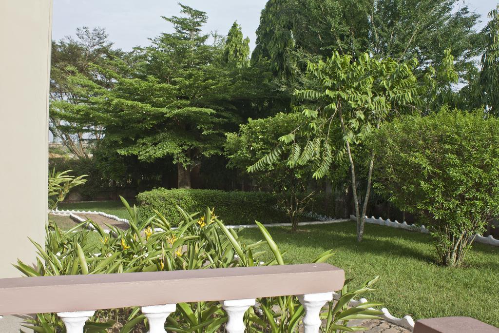 Four Villages Inn Kumasi Exterior foto